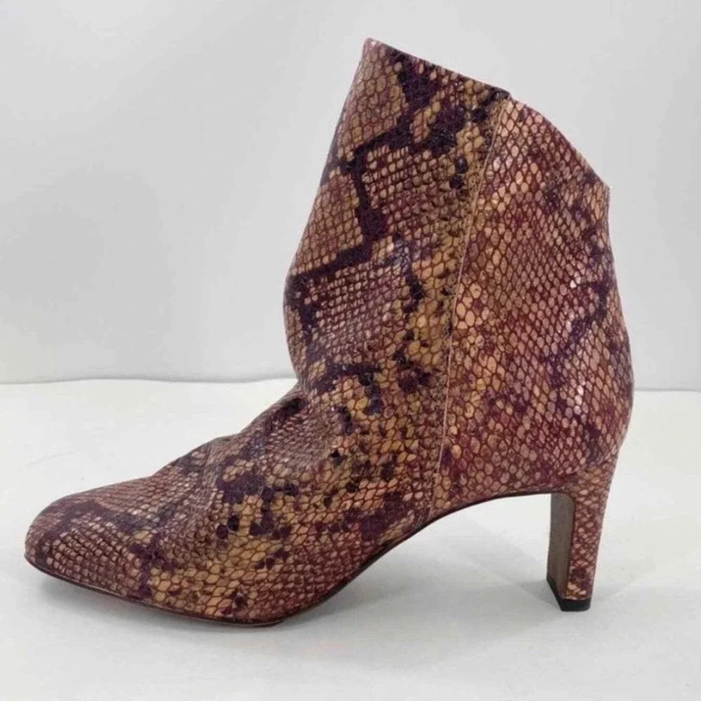 Free People Cybill Snakeskin Embossed Leather Ankle Boots‎ Brown Square Toe 39